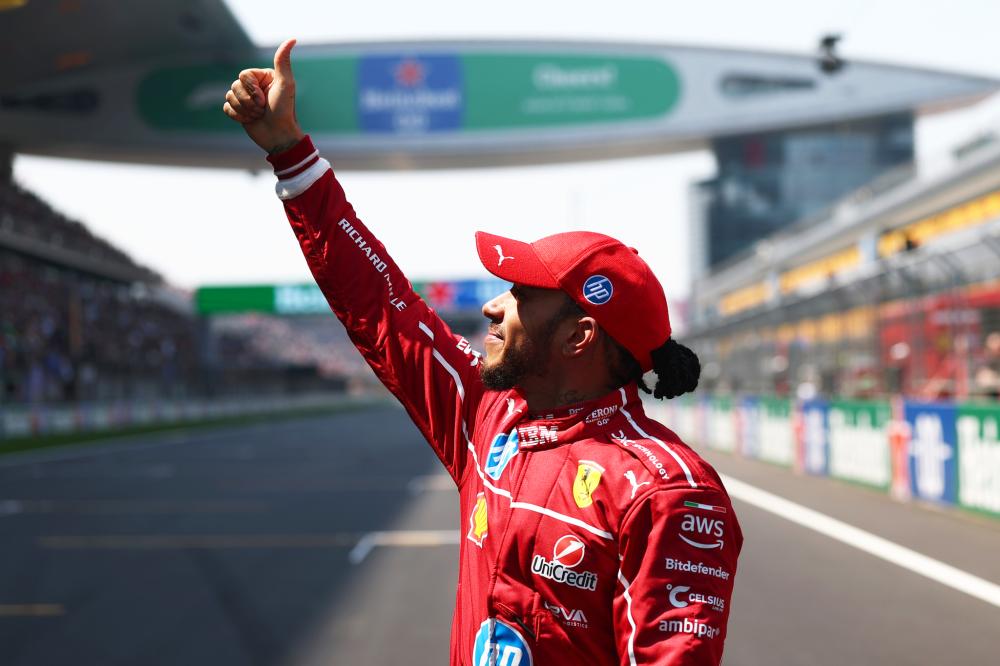 欧文突破制造罚球机会